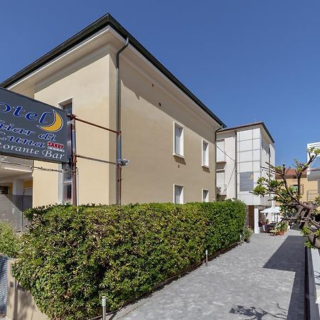 Hotel Chiar Di Luna セニガッリア エクステリア 写真