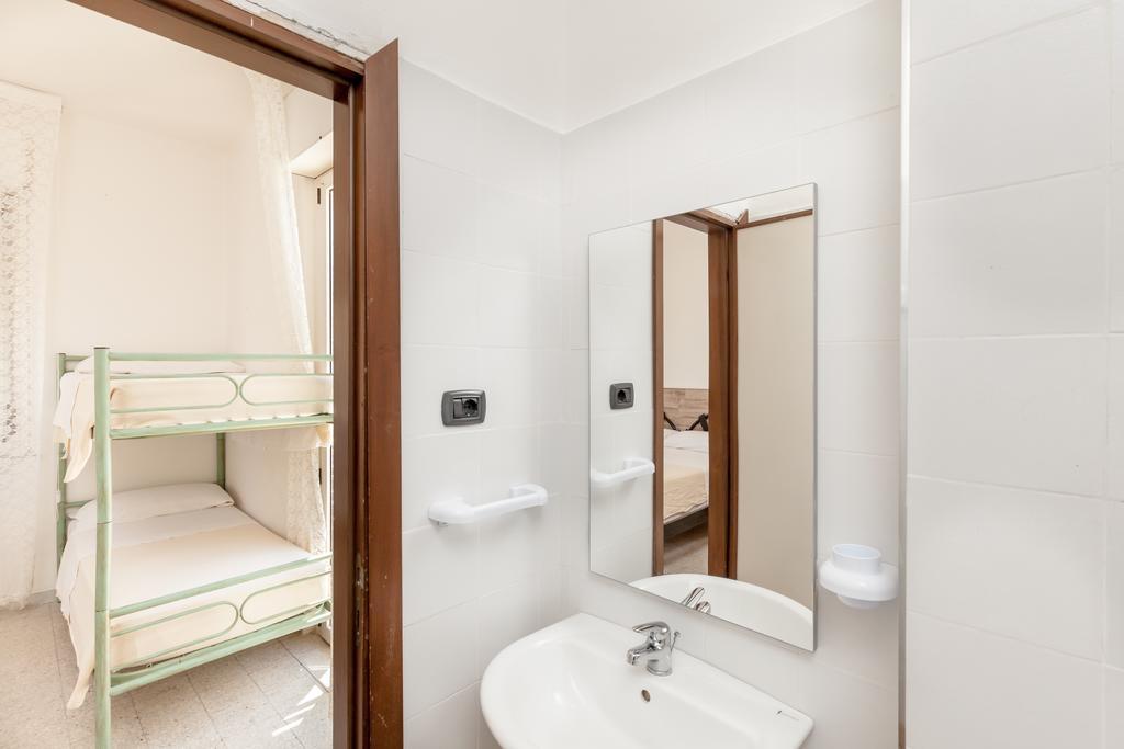 Hotel Chiar Di Luna セニガッリア エクステリア 写真
