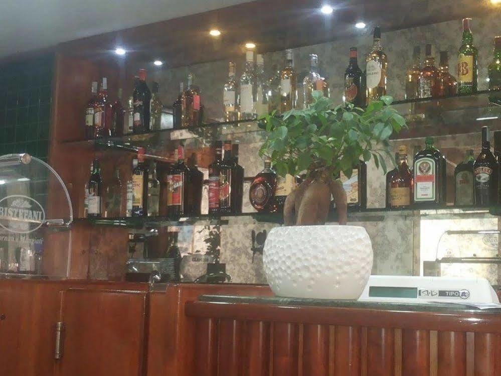 Hotel Chiar Di Luna セニガッリア エクステリア 写真